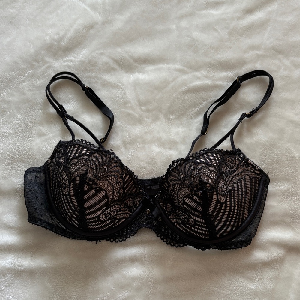 Secret Possessions Black Lace Bra - Picture 1 of 3